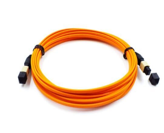 Мультимодное оптическое волокно MPO 0.9mm MPO к кабелю LC с потерей возвращения 55dB