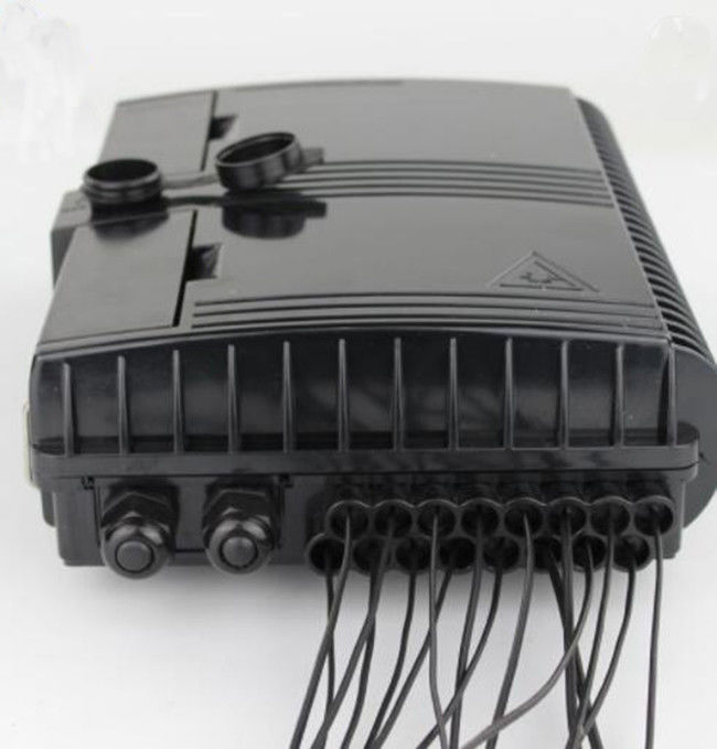 Водоустойчивая коробка распределения ABS/PC оптического волокна Ftth портов выхода 16 входа 16 терминальной коробки 2